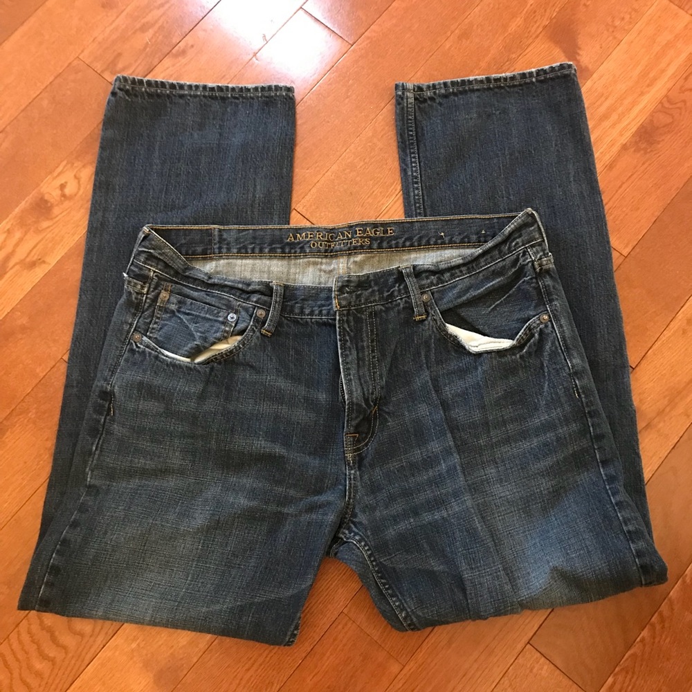 Used 36/32 American Eagle Original Straight Jeans